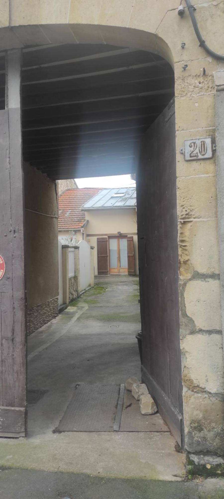 Superbe Appartement En Plein Centre Ville Viarmes 외부 사진